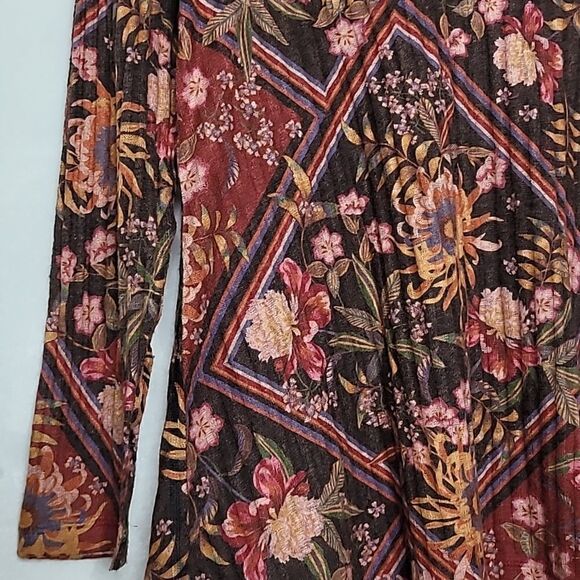 Soft Surroundings Ribbed Floral Long Sleeve Top Size Small - Picture 5 of 8